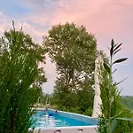 Grove Cottage: Immersed In Nature & Close To Town Casa de Férias Città della Pieve
