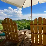 Grove Cottage: Immersed In Nature & Close To Town Città della Pieve