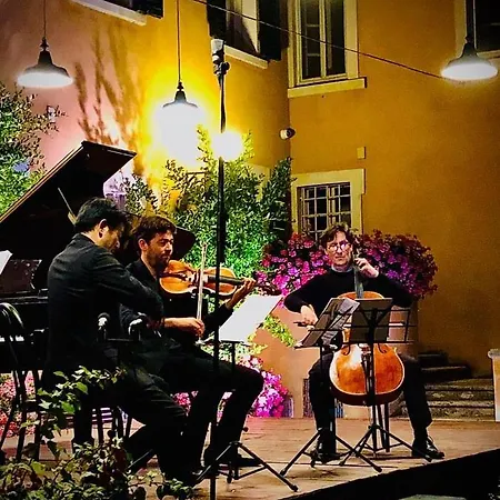 Grove Cottage: Immersed In Nature & Close To Town Dom wakacyjny Città della Pieve