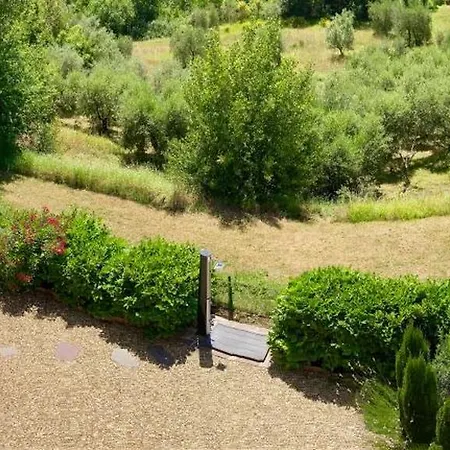 Grove Cottage: Immersed In Nature & Close To Town Nyaraló