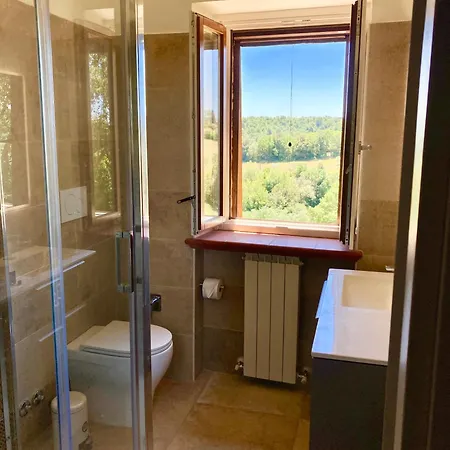 Dom wakacyjny Grove Cottage: Immersed In Nature & Close To Town *